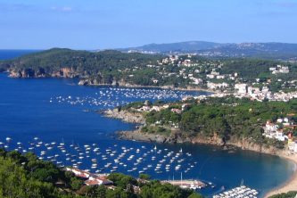 COSTA BRAVA: CADAQUES TO LLAFRANC