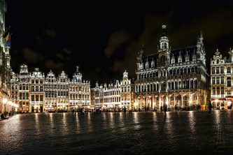 PARIS & BRUSSELS IN WINTER