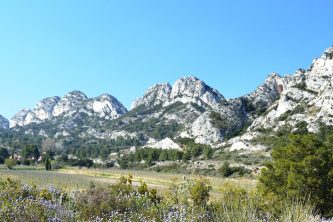 HIGHLIGHTS OF PROVENCE: THE BEST OF LUBERON AND ALPILLES
